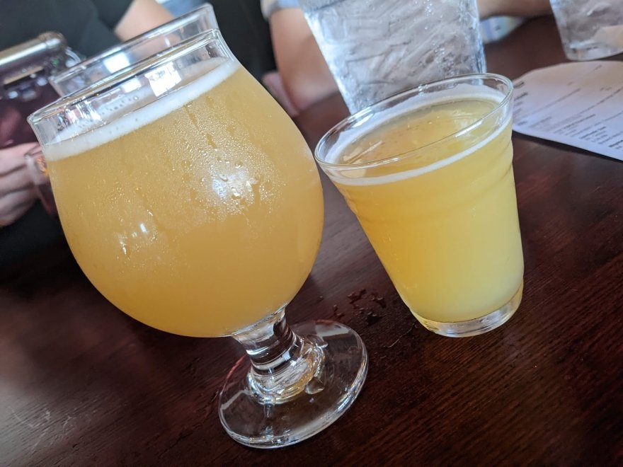 Dewey Beer Co.