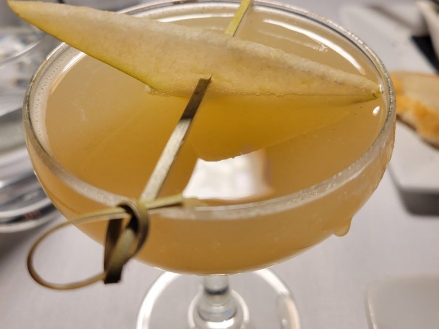 Drift Seafood & Raw Bar