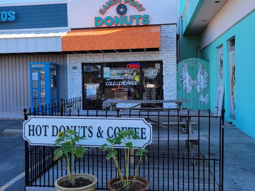 Sandy Pony Donuts