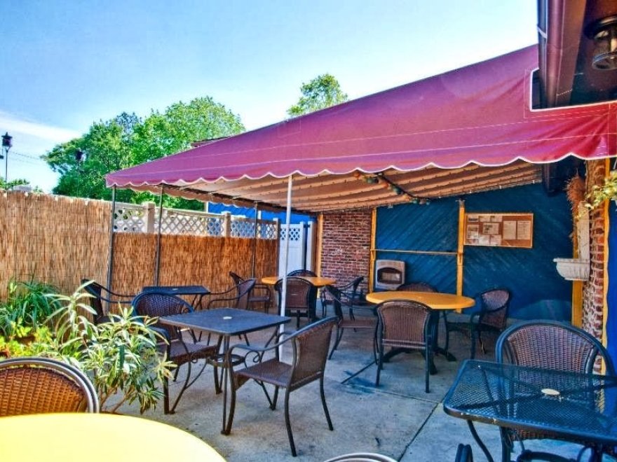 Rigby's Bar & Grill