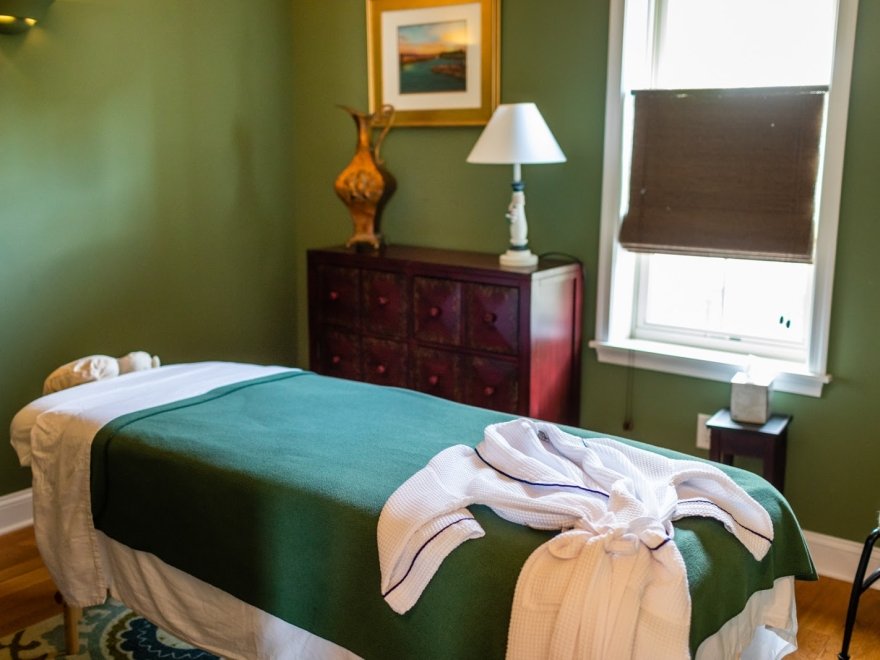 Savannah Inn